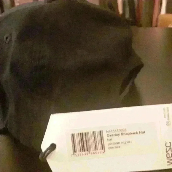 WESC snapback hat - Picture 2 of 2